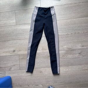 YPB Abercrombie & Fitch Black and Tan Leggings Size XS